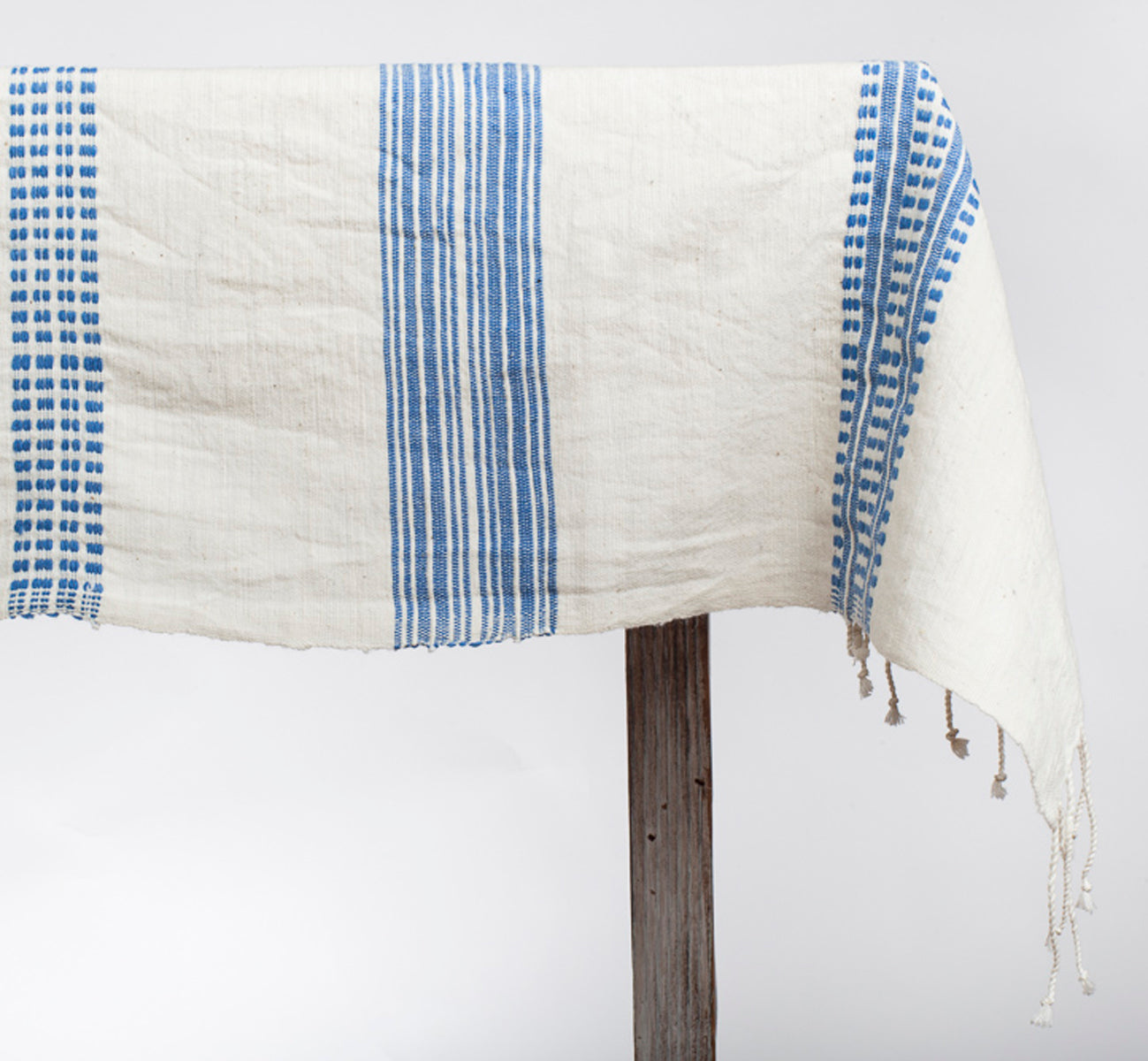 Aden Cotton Tablecloth 96x54